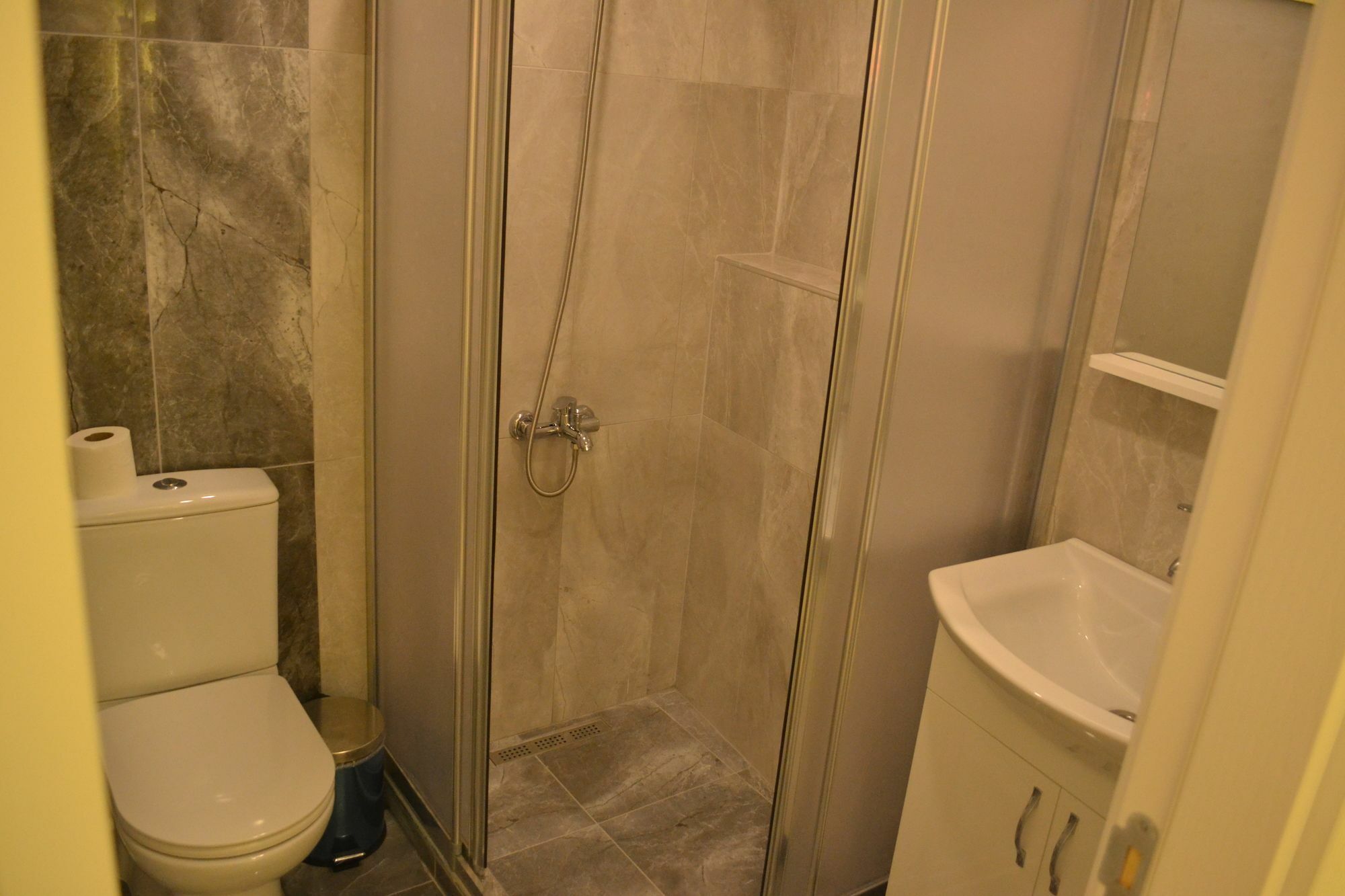 In Istanbul Hotel Exteriör bild